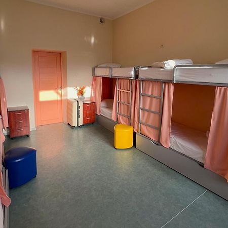 קייב Demeevsky Hostel מראה חיצוני תמונה