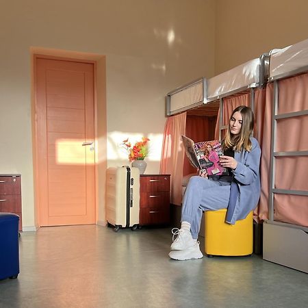 קייב Demeevsky Hostel מראה חיצוני תמונה