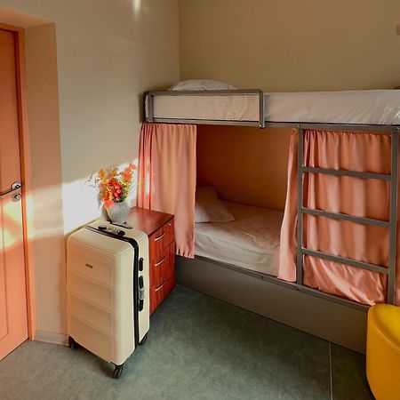 קייב Demeevsky Hostel מראה חיצוני תמונה