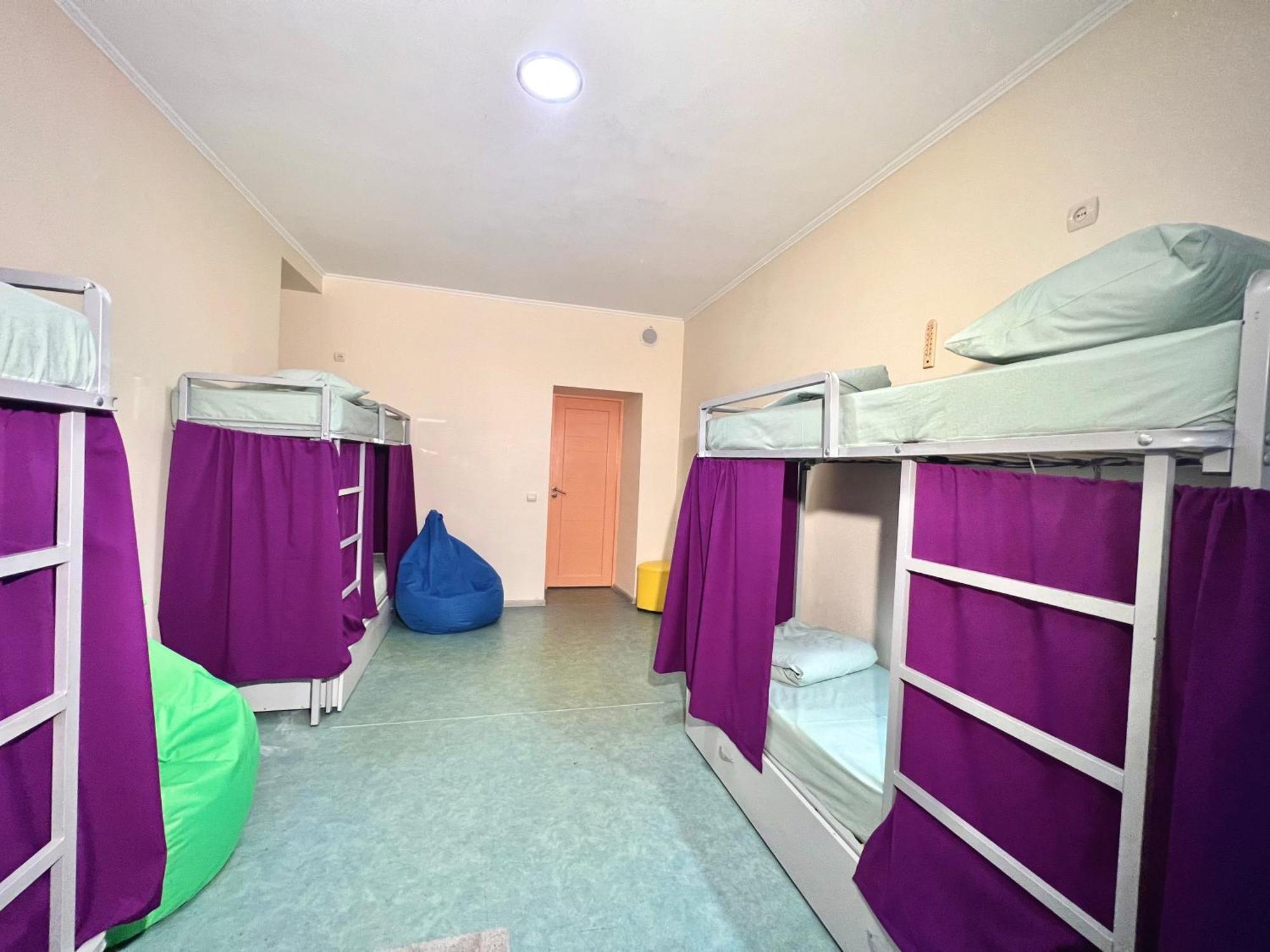 קייב Demeevsky Hostel מראה חיצוני תמונה