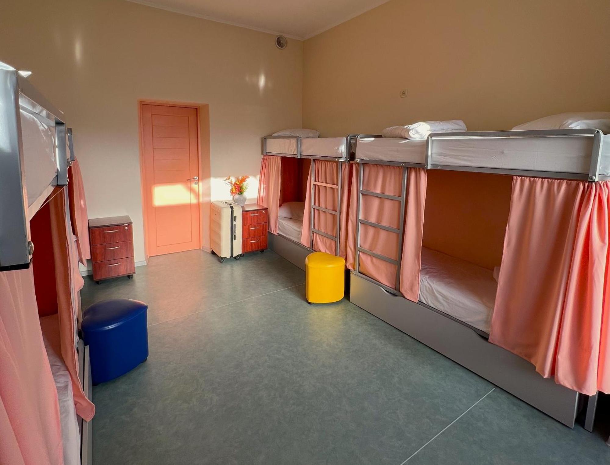 קייב Demeevsky Hostel מראה חיצוני תמונה