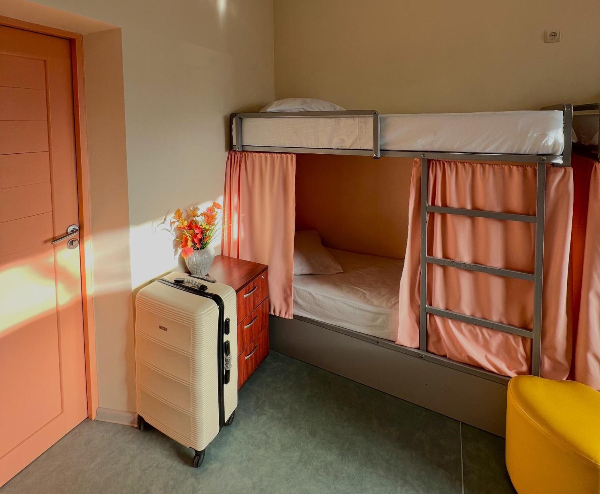 קייב Demeevsky Hostel מראה חיצוני תמונה